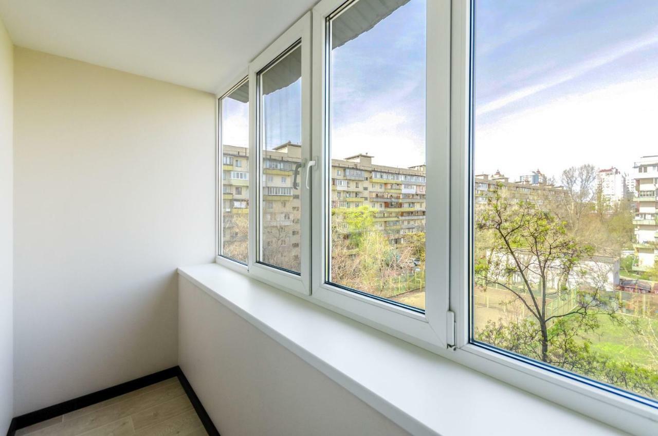 Artal Apartment On Obolonsky Avenue 16A Киев Экстерьер фото