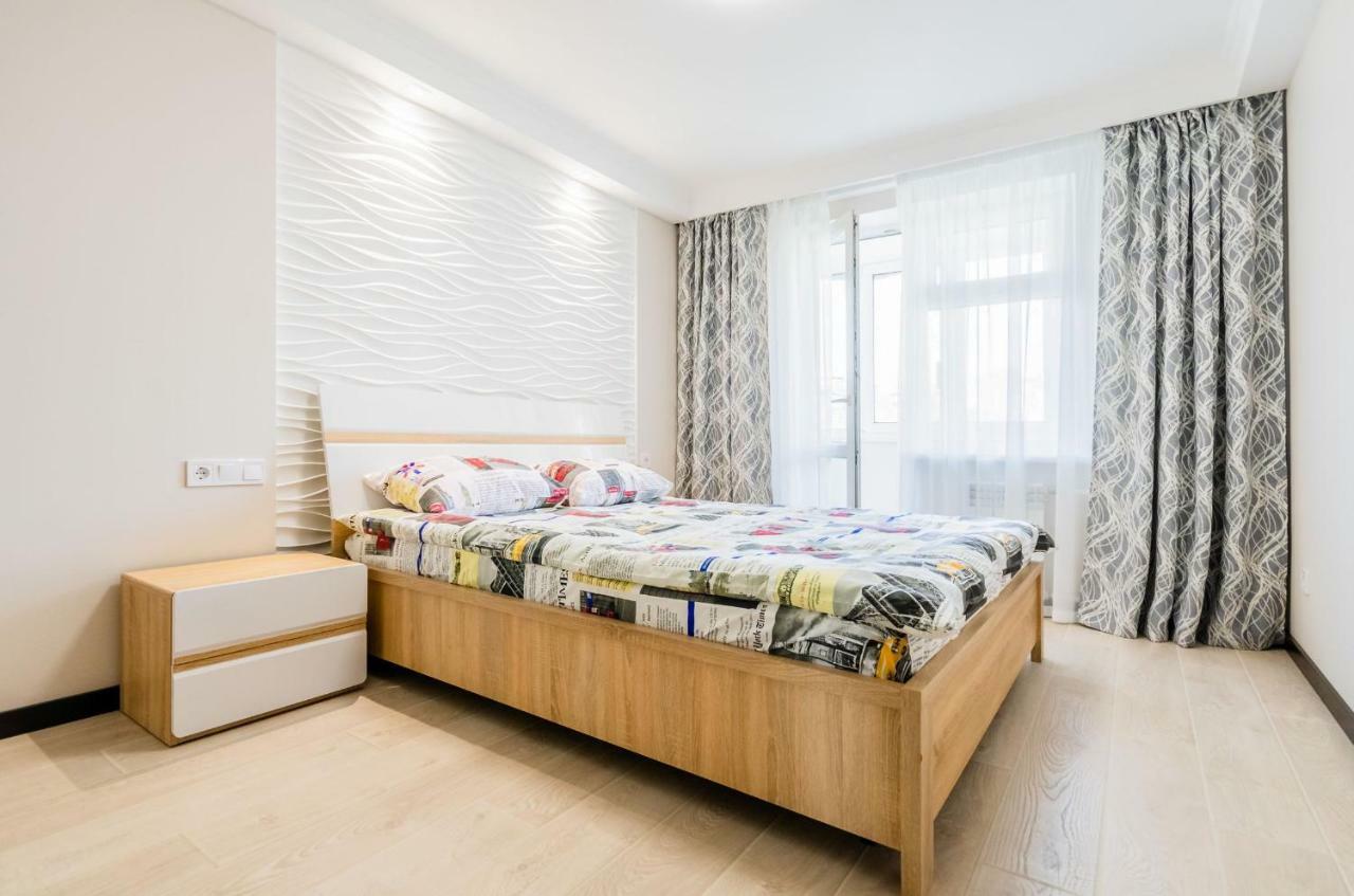 Artal Apartment On Obolonsky Avenue 16A Киев Экстерьер фото